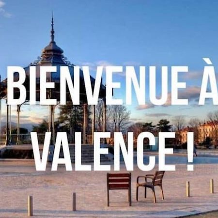 Agreable Appartement T2 Centre Ville Valence (Drome) Exterior foto