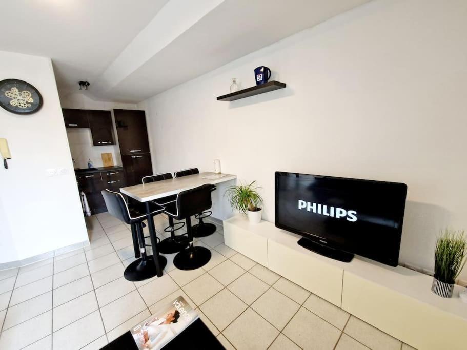 Agreable Appartement T2 Centre Ville Valence (Drome) Exterior foto