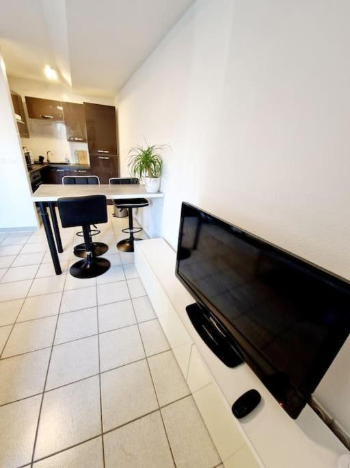 Agreable Appartement T2 Centre Ville Valence (Drome) Exterior foto
